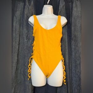 Eberjey Women’s Alta Mare Mila Ribbed Lace Up One Piece Bathing Suit Size L NWT